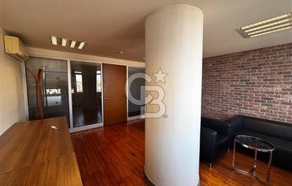 NEO'DAN BEYOĞLU'NDA TAM KAT BOĞAZ MANZARALI 400M2 OFİS!