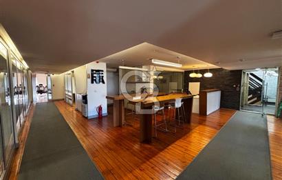 NEO'DAN BEYOĞLU'NDA TAM KAT BOĞAZ MANZARALI 400M2 OFİS!