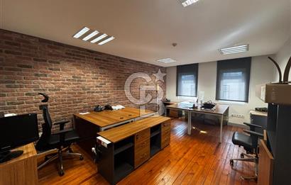 NEO'DAN BEYOĞLU'NDA TAM KAT BOĞAZ MANZARALI 400M2 OFİS!