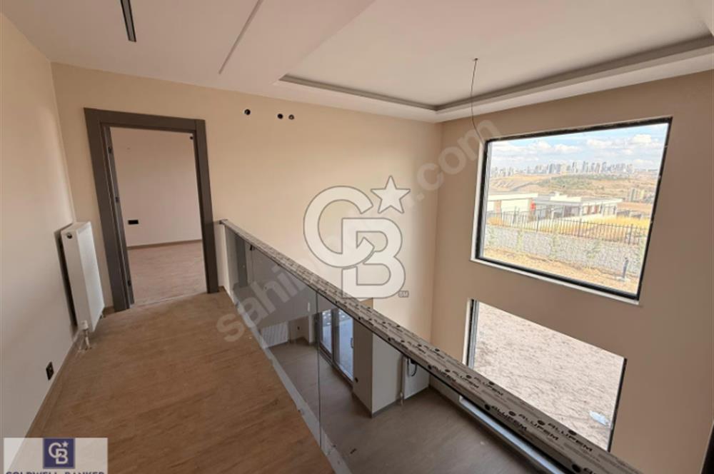 ÇANKAYA ALACAATLI'DA 5+1 SATILIK VİLLA