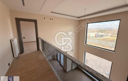 ÇANKAYA ALACAATLI'DA 5+1 SATILIK VİLLA
