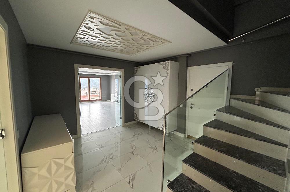 GEMLİKTE DENİZ MANZARALI SATILIK 5+1 DUBLEKS DAİRE