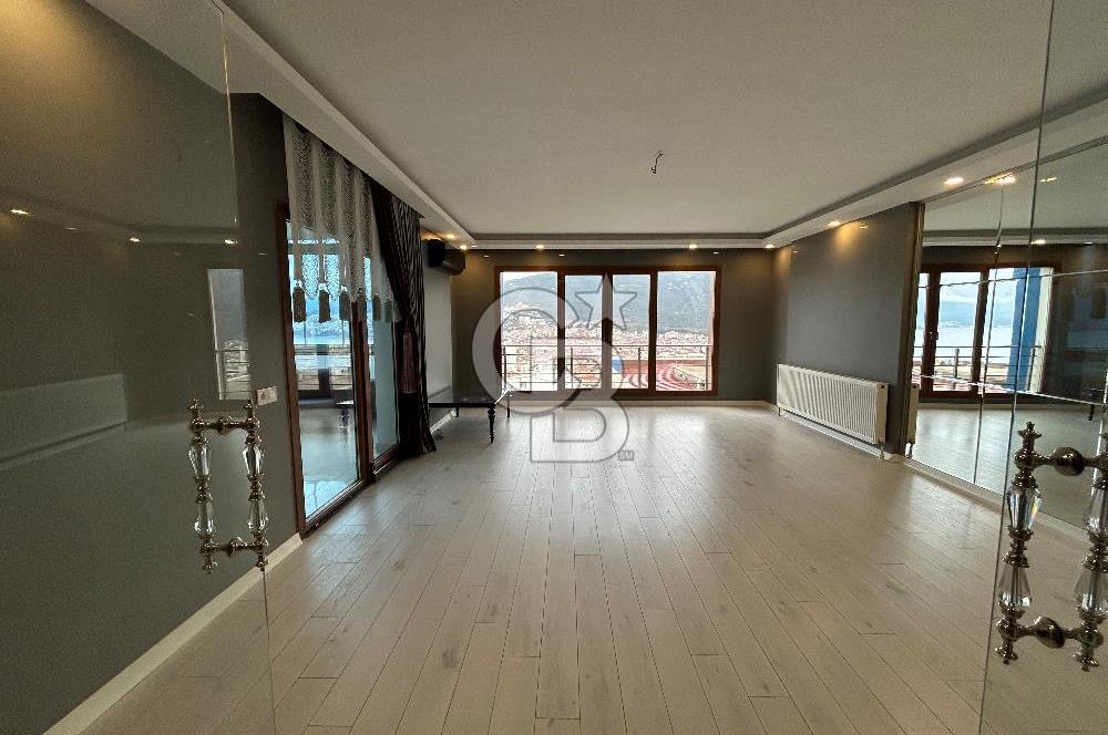 GEMLİKTE DENİZ MANZARALI SATILIK 5+1 DUBLEKS DAİRE