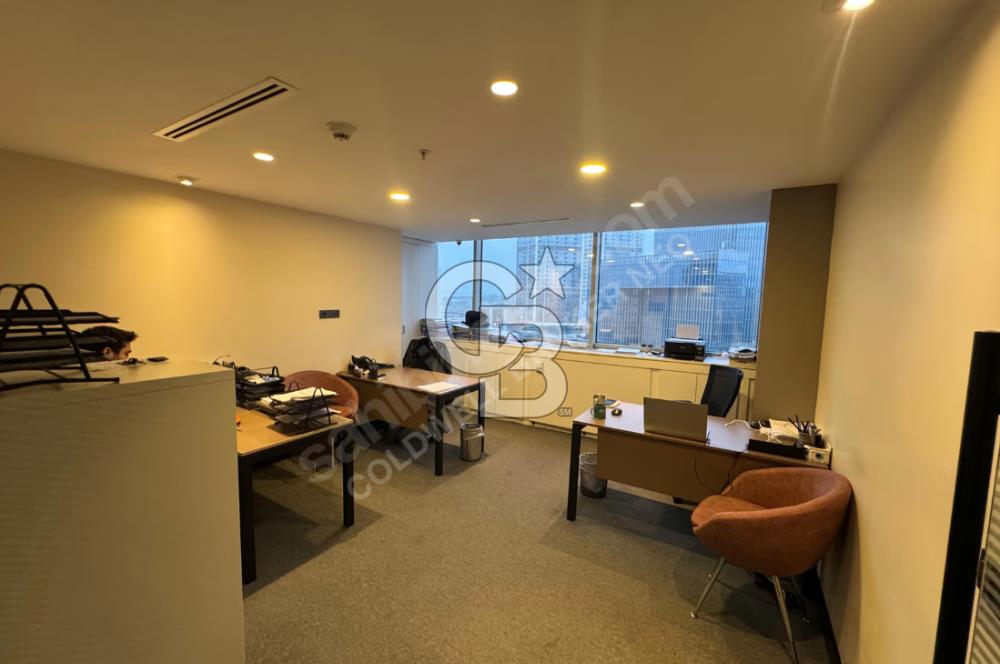 NEO'DAN A+ PLAZA DA TAM KAT 900M2 DEKORASYONLU HAZIR OFİS