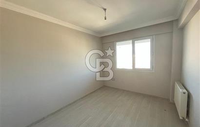 Menemen'de Gölpark Manzaralı 4+1 Satılık Daire