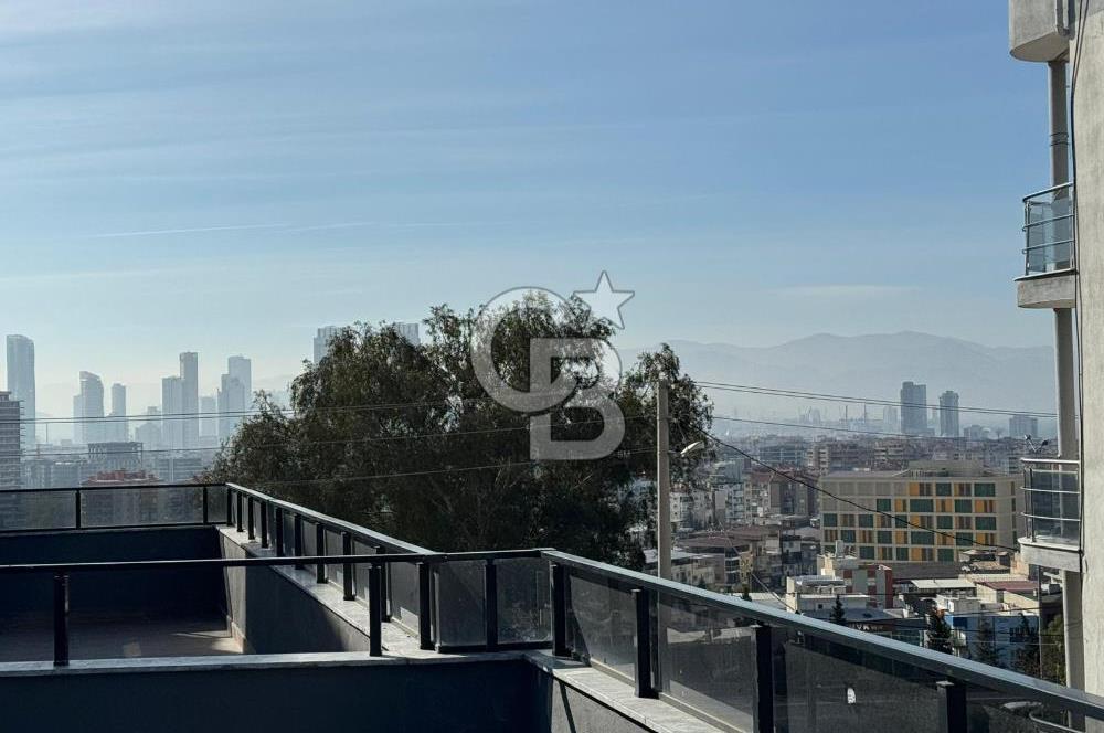 Bornova Atatürk Mahallesinde 3+1 Satılık Villa