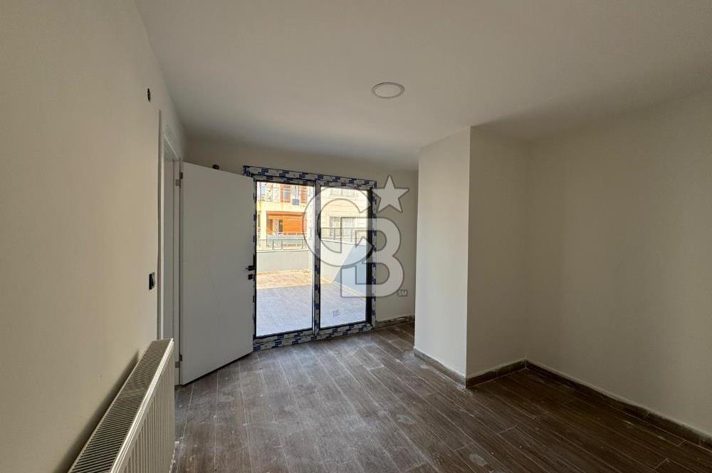 Bornova Atatürk Mahallesinde 3+1 Satılık Villa