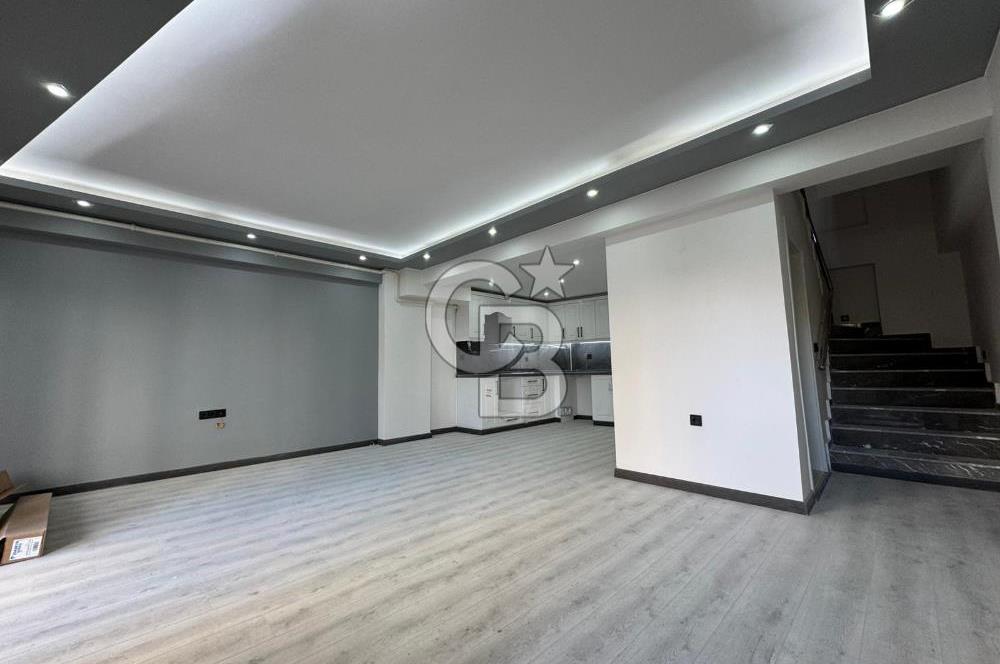 Bornova Atatürk Mahallesinde 3+1 Satılık Villa