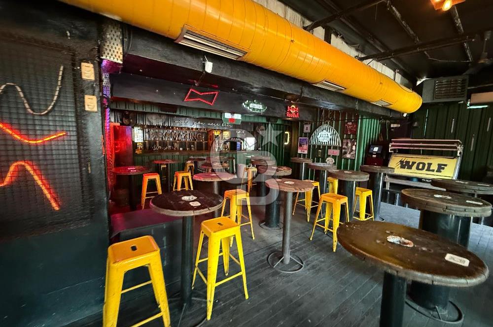 BEYLİKDÜZÜ EKOİNOKS AVM'DE PRESTİJLİ BAR