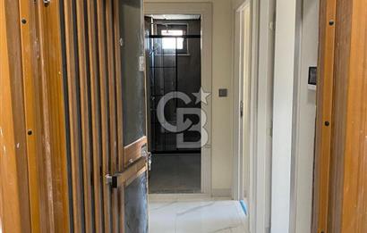 ÇANAKKALE MERKEZ KARACAÖRENDE SATILIK GENİŞ TERASLI 1+1 DAİRE!