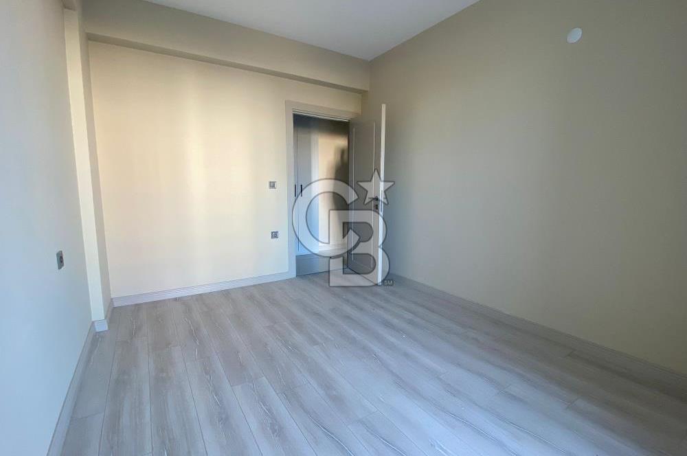 ÇANAKKALE MERKEZ KARACAÖRENDE SATILIK GENİŞ TERASLI 1+1 DAİRE!