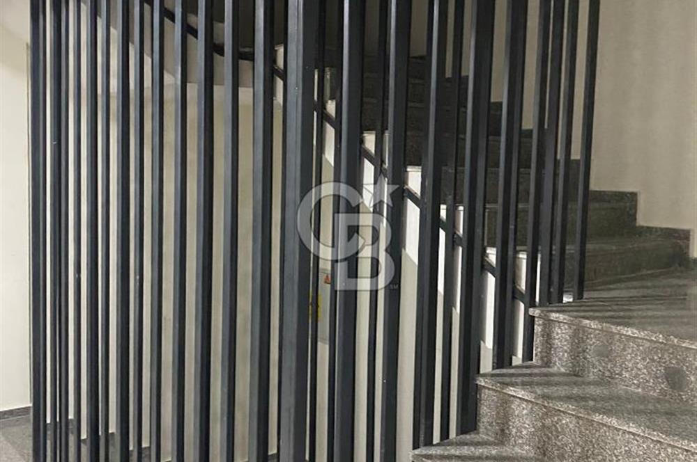 ÇANAKKALE MERKEZ KARACAÖRENDE SATILIK GENİŞ TERASLI 1+1 DAİRE!