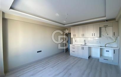 ÇANAKKALE MERKEZ KARACAÖRENDE SATILIK GENİŞ TERASLI 1+1 DAİRE!
