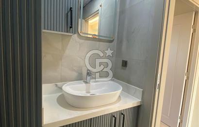 ÇANAKKALE MERKEZ KARACAÖRENDE SATILIK GENİŞ TERASLI 1+1 DAİRE!