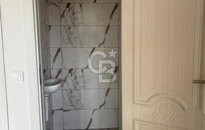 ÇAYIROVA BELEDİYESİNİN HEMEN YANINDA 2+1 SIFIR SATILIK DAİRE