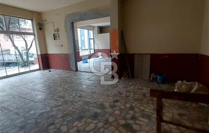 FATİH CADDESİNİN ALT SOKAĞINDA KİRALIK GENİŞ FIRSAT DÜKKAN