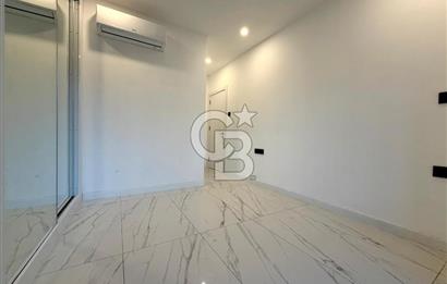 Kıbrıs Girne Karakum Akacan Cruise Sitesinde Satılık Havuz Manzaralı 2+1 Daire