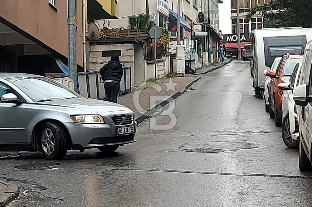 FATİH CADDESİNİN ALT SOKAĞINDA KİRALIK GENİŞ FIRSAT DÜKKAN
