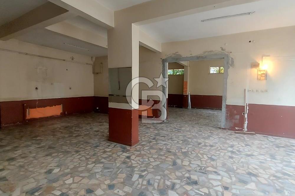 FATİH CADDESİNİN ALT SOKAĞINDA KİRALIK GENİŞ FIRSAT DÜKKAN
