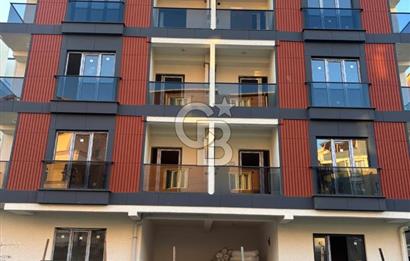 ÇAYIROVA KAPALI PAZARIN KARŞISINDA SİTE İÇİ GENİŞ 2+1 LÜX DAİRE