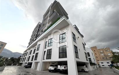 Kıbrıs Girne Karakum Akacan Cruise Sitesinde Satılık Havuz Manzaralı 2+1 Daire