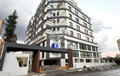 Kıbrıs Girne Karakum Akacan Cruise Sitesinde Satılık Havuz Manzaralı 2+1 Daire