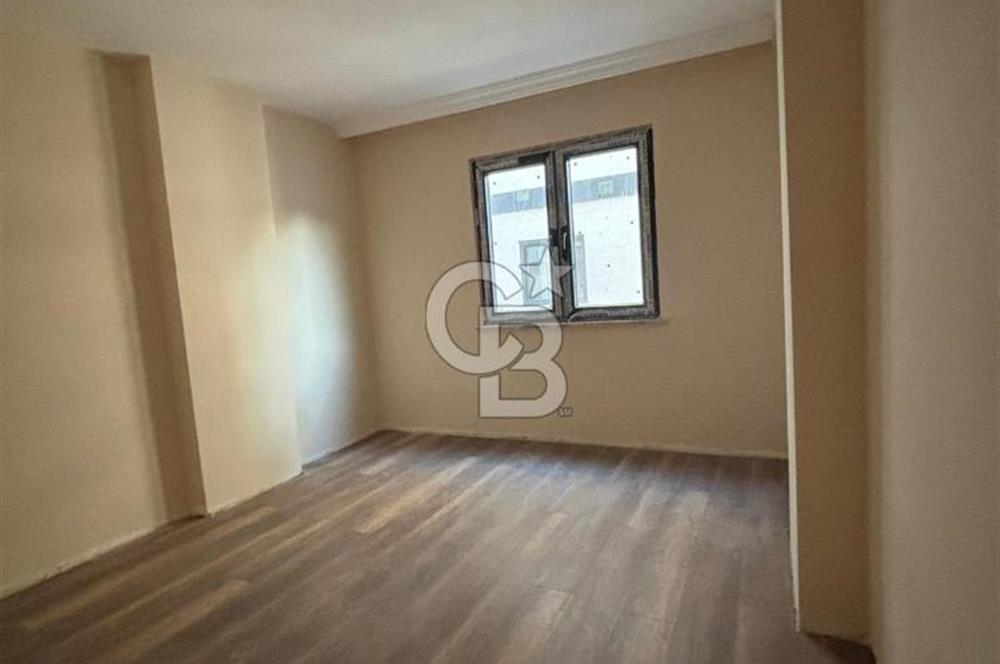 ÇAYIROVA KAPALI PAZARIN KARŞISINDA SİTE İÇİ GENİŞ 2+1 LÜX DAİRE