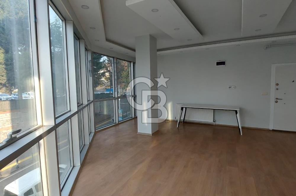 ÇAYIROVA BELEDİYE KARŞISINDA TABELA DEĞERİ YÜKSEK KİRALIK OFİS