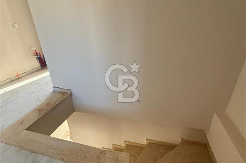 ÇAYIROVA BOSNA CADDESİ SIFIR 5+1 DUBLEKS DENİZ MANZARALI