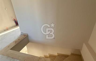 ÇAYIROVA BOSNA CADDESİ SIFIR 5+1 DUBLEKS DENİZ MANZARALI