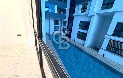 Kıbrıs Girne Karakum Akacan Cruise Sitesinde Satılık Havuz Manzaralı 2+1 Daire