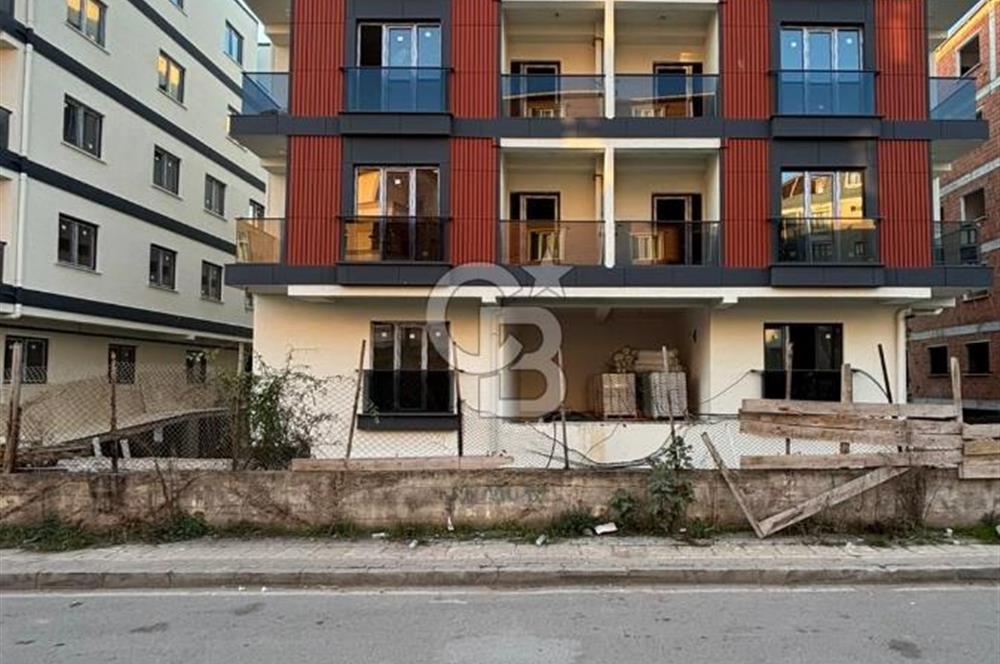 ÇAYIROVA KAPALI PAZARIN KARŞISINDA SİTE İÇİ GENİŞ 2+1 LÜX DAİRE