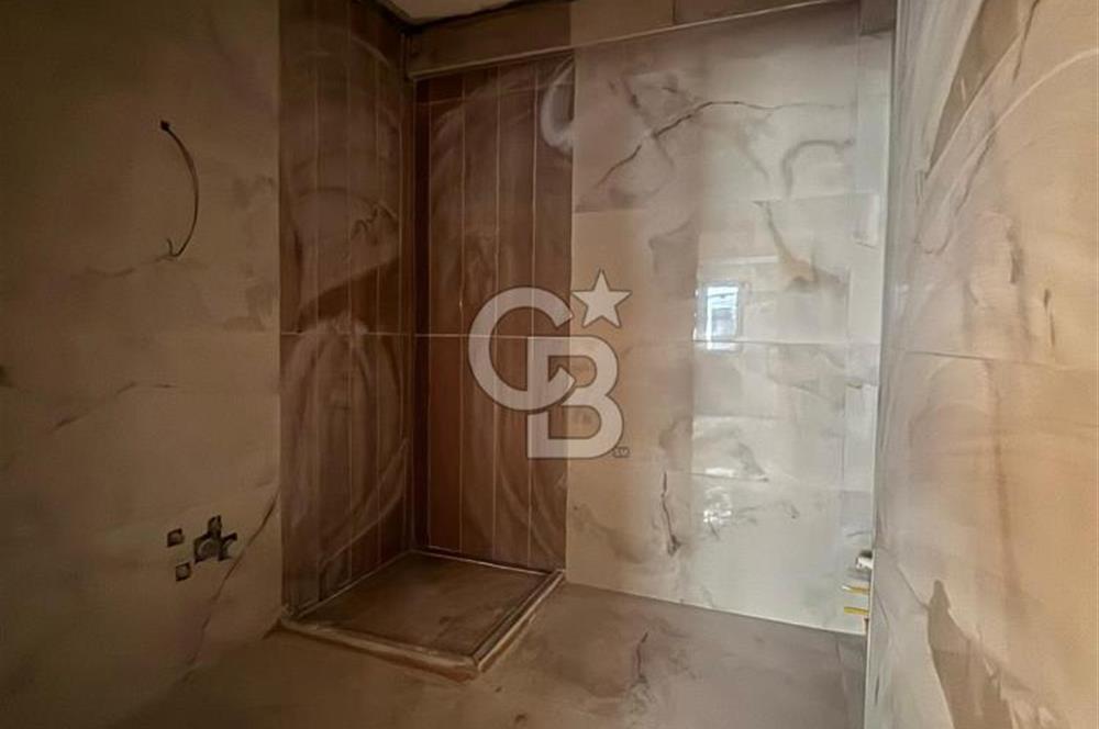 ÇAYIROVA KAPALI PAZARIN KARŞISINDA SİTE İÇİ GENİŞ 2+1 LÜX DAİRE