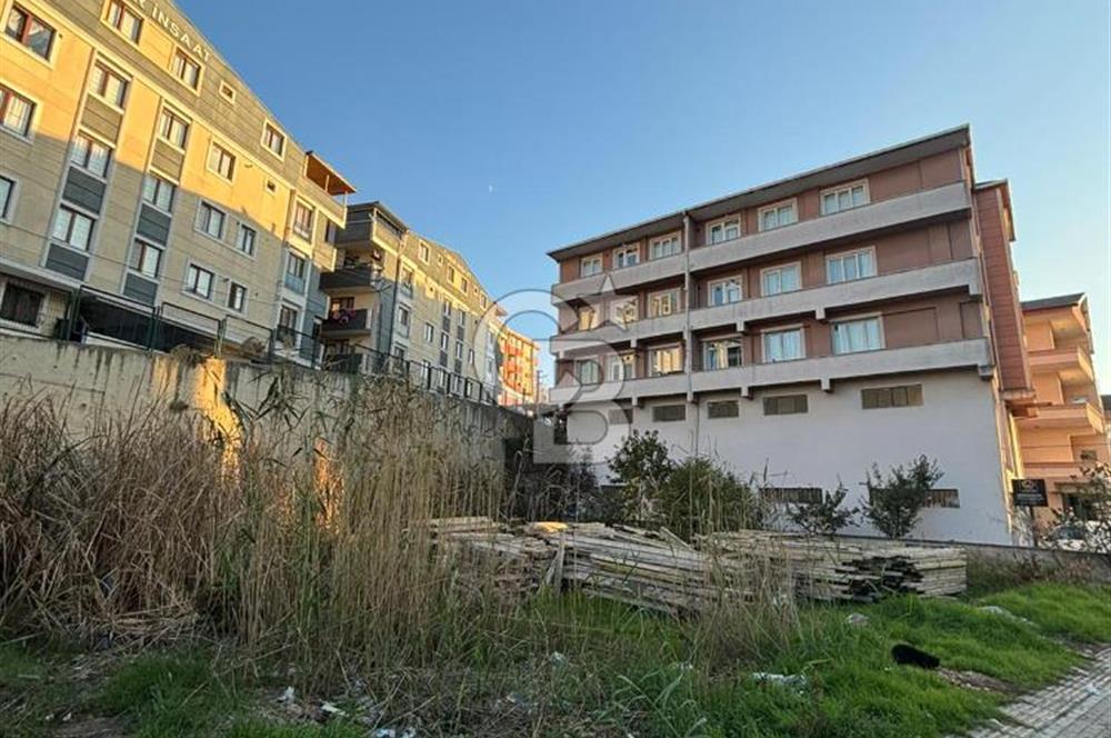 ÇAYIROVA KAPALI PAZARIN KARŞISINDA SİTE İÇİ GENİŞ 2+1 LÜX DAİRE