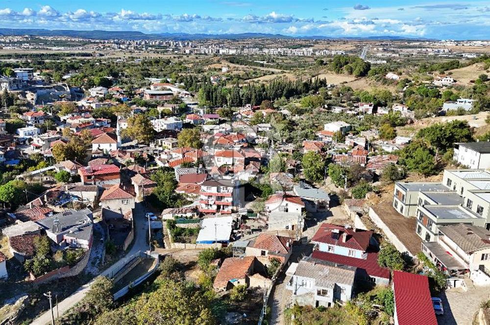 Köyün Kalbinde Bir Fırsat: Sarıcaelide 540 m² İmarlı Arsa