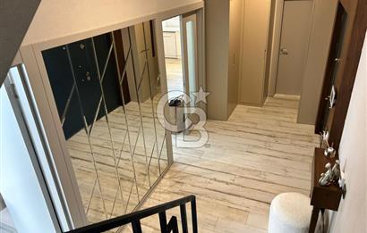 İNCEK'TE SATILIK 1300 M2 ARSAYA SAHİP MÜKEMMEL PEYZAJLI VİLLA