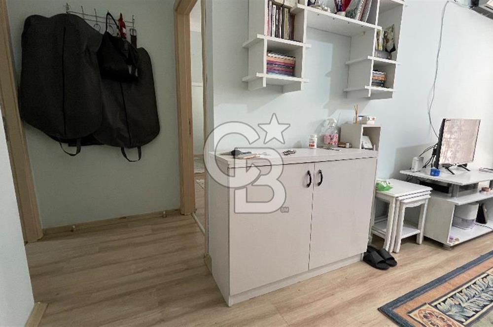 Bayraklı Tepekule Mahallesinde Satılık 1+1 Daire