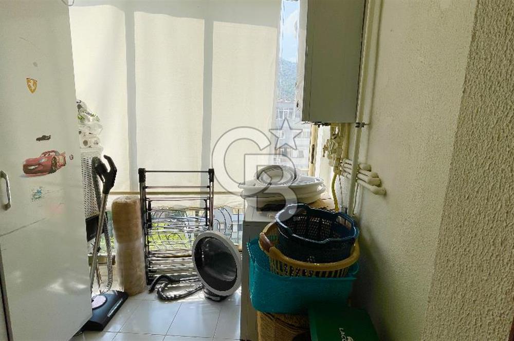 Balçova Çetin Emeç’te Satılık 3+1 Daire