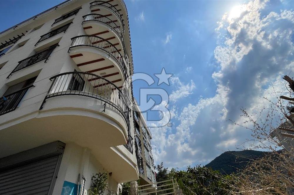 Balçova Çetin Emeç’te Satılık 3+1 Daire