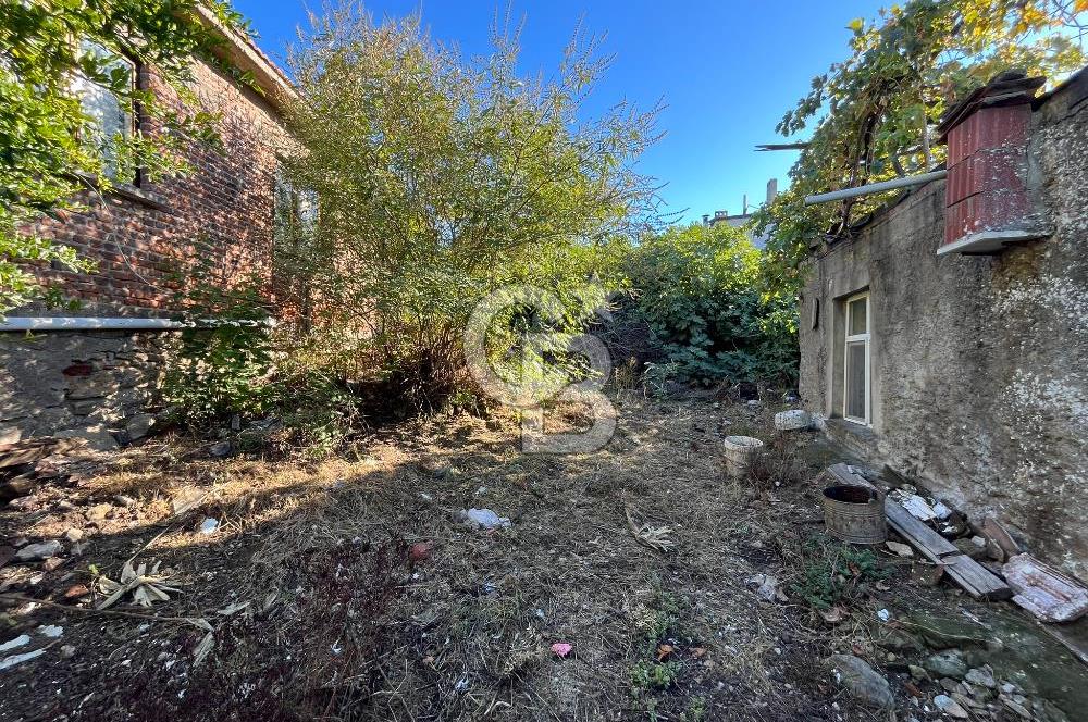 Köyün Kalbinde Bir Fırsat: Sarıcaelide 540 m² İmarlı Arsa