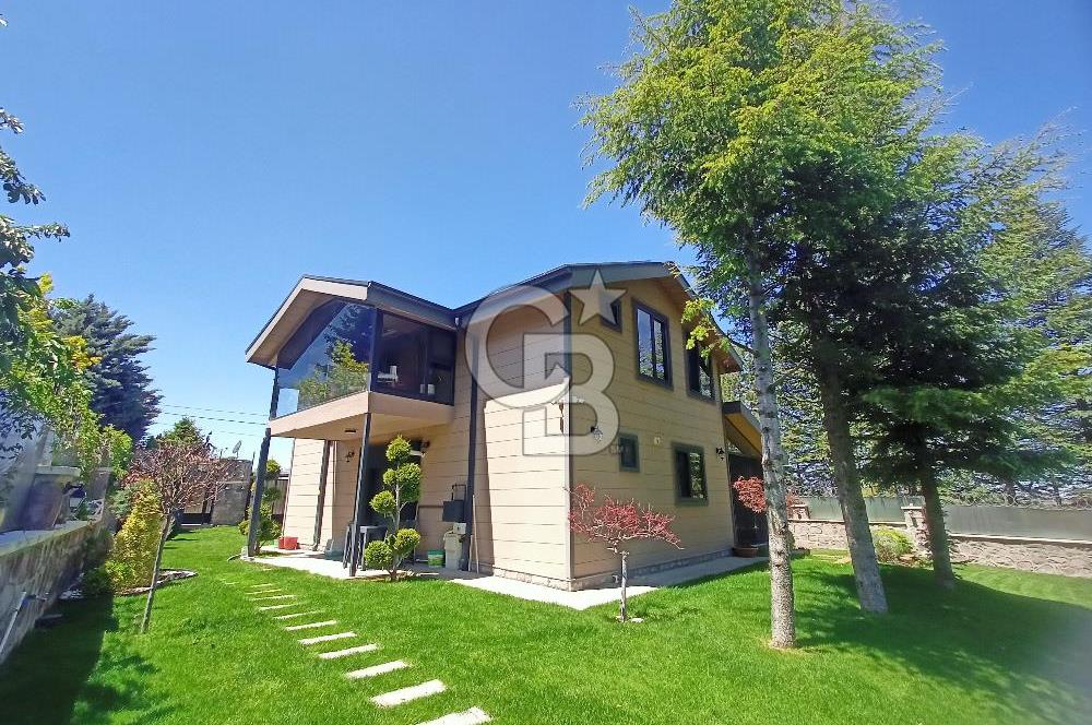 İNCEK'TE SATILIK 1300 M2 ARSAYA SAHİP MÜKEMMEL PEYZAJLI VİLLA