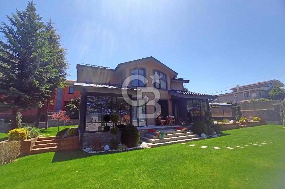 İNCEK'TE SATILIK 1300 M2 ARSAYA SAHİP MÜKEMMEL PEYZAJLI VİLLA