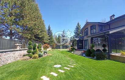 İNCEK'TE SATILIK 1300 M2 ARSAYA SAHİP MÜKEMMEL PEYZAJLI VİLLA