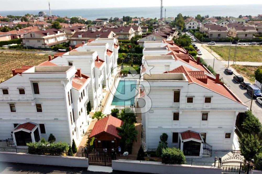 BÜYÜKÇEKMECE BEYAZ KONAKLARDA SATILIK VİLLA