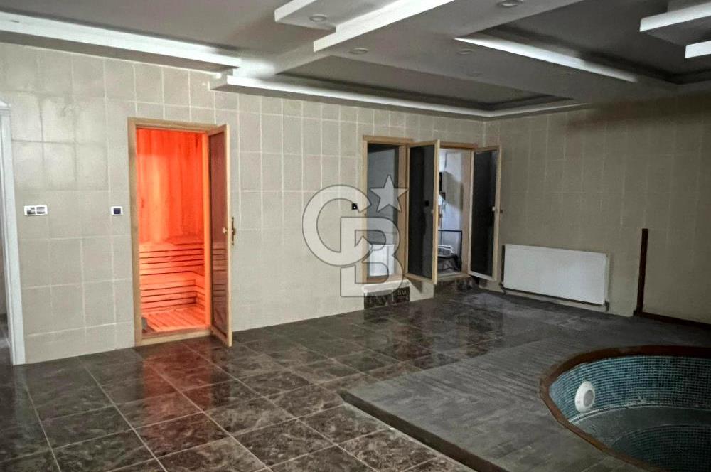 BÜYÜKÇEKMECE BEYAZ KONAKLARDA SATILIK VİLLA