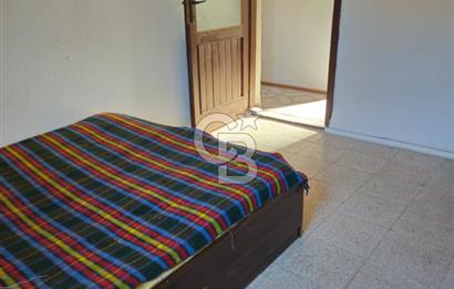 Karaburun Çatalkaya'da Deniz Manzaralı Müstakil Ev