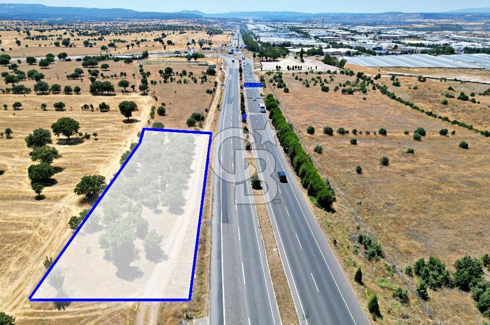 OPİA'DAN ''BEYLERHAN'DA İZMİR/ANKARA YOLUNA CEPHE FIRSAT TARLA''