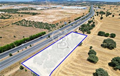 OPİA'DAN ''BEYLERHAN'DA İZMİR/ANKARA YOLUNA CEPHE FIRSAT TARLA''