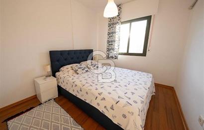 Çeşme Göbene'de Havuzlu 4+1 Satılık Villa