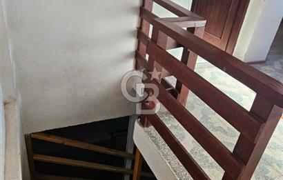 Karaburun Çatalkaya'da Deniz Manzaralı Müstakil Ev